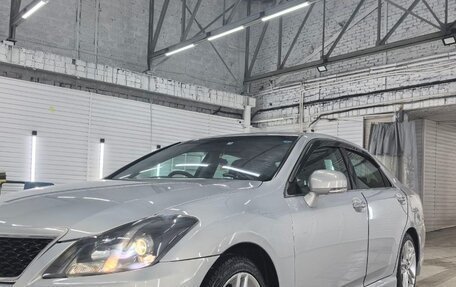 Toyota Crown, 2011 год, 1 950 000 рублей, 3 фотография