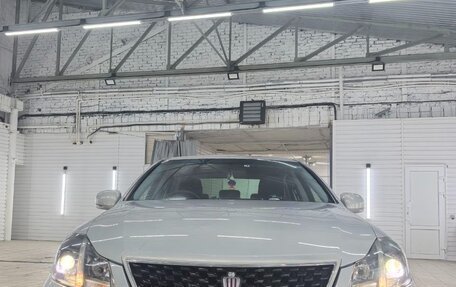 Toyota Crown, 2011 год, 1 950 000 рублей, 14 фотография