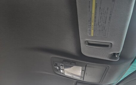 Toyota Crown, 2011 год, 1 950 000 рублей, 23 фотография