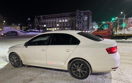 Volkswagen Jetta VI, 2015 год, 880 000 рублей, 4 фотография