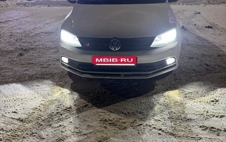 Volkswagen Jetta VI, 2015 год, 880 000 рублей, 7 фотография