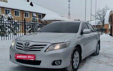 Toyota Camry, 2008 год, 850 000 рублей, 2 фотография