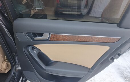 Audi A4, 2012 год, 1 290 000 рублей, 10 фотография