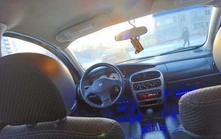 Dodge Neon II, 2003 год, 310 000 рублей, 12 фотография