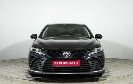 Toyota Camry, 2021 год, 3 049 700 рублей, 2 фотография