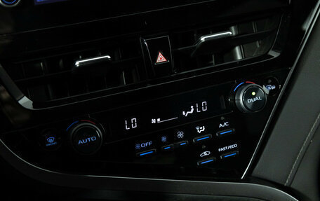 Toyota Camry, 2021 год, 3 049 700 рублей, 16 фотография