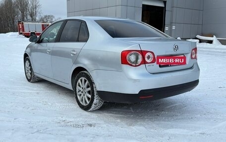 Volkswagen Jetta VI, 2008 год, 450 000 рублей, 4 фотография