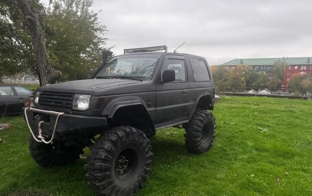 Mitsubishi Pajero III рестайлинг, 1995 год, 1 450 000 рублей, 3 фотография