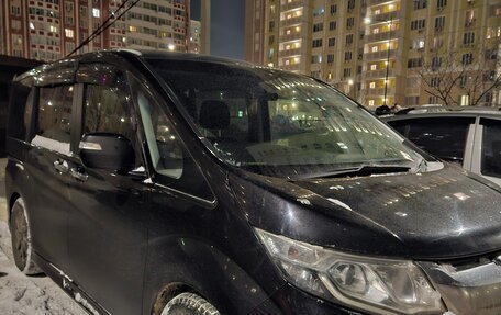 Honda Stepwgn IV, 2016 год, 1 999 000 рублей, 13 фотография