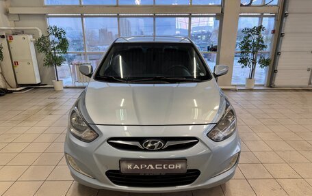 Hyundai Solaris II рестайлинг, 2012 год, 750 000 рублей, 3 фотография