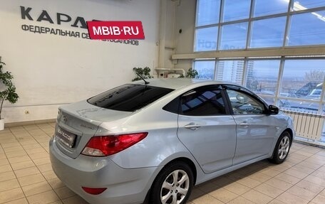 Hyundai Solaris II рестайлинг, 2012 год, 750 000 рублей, 2 фотография