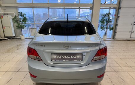 Hyundai Solaris II рестайлинг, 2012 год, 750 000 рублей, 4 фотография