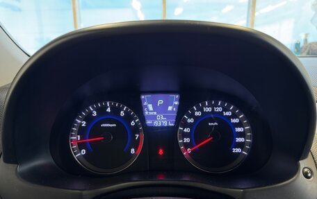 Hyundai Solaris II рестайлинг, 2012 год, 750 000 рублей, 11 фотография