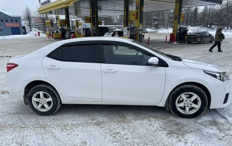 Toyota Corolla, 2014 год, 1 200 000 рублей, 4 фотография