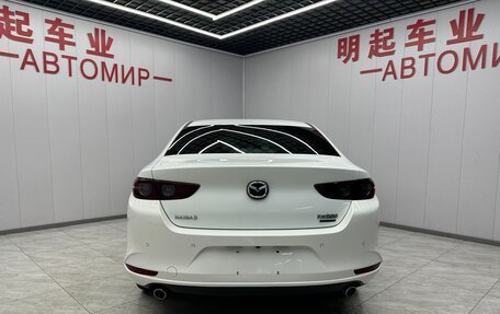 Mazda 3, 2021 год, 1 720 000 рублей, 5 фотография