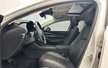 Mazda 3, 2021 год, 1 720 000 рублей, 10 фотография