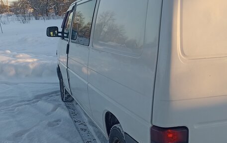 Volkswagen Transporter T4, 2003 год, 750 000 рублей, 7 фотография