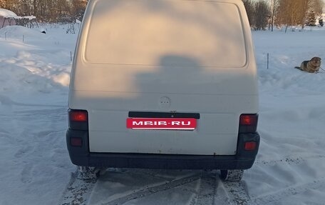 Volkswagen Transporter T4, 2003 год, 750 000 рублей, 9 фотография