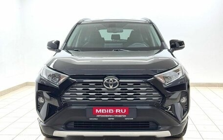 Toyota RAV4, 2021 год, 3 859 000 рублей, 2 фотография