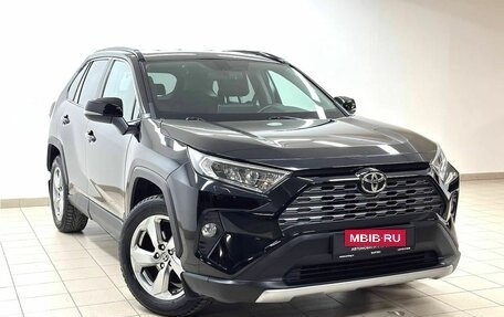 Toyota RAV4, 2021 год, 3 859 000 рублей, 3 фотография