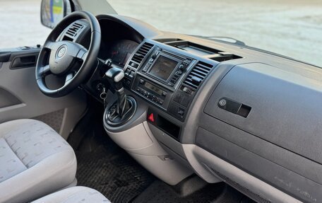 Volkswagen Caravelle T5, 2008 год, 1 500 000 рублей, 9 фотография