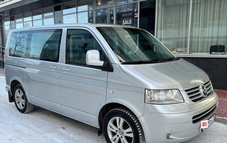Volkswagen Caravelle T5, 2008 год, 1 500 000 рублей, 8 фотография