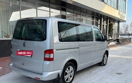 Volkswagen Caravelle T5, 2008 год, 1 500 000 рублей, 5 фотография