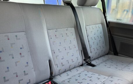 Volkswagen Caravelle T5, 2008 год, 1 500 000 рублей, 18 фотография