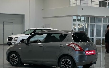 Suzuki Swift IV, 2011 год, 795 000 рублей, 3 фотография