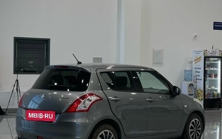 Suzuki Swift IV, 2011 год, 795 000 рублей, 2 фотография