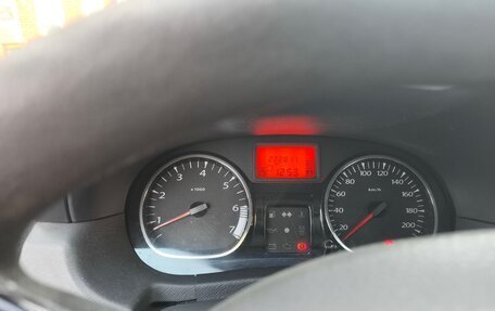 Renault Duster I рестайлинг, 2013 год, 720 000 рублей, 2 фотография