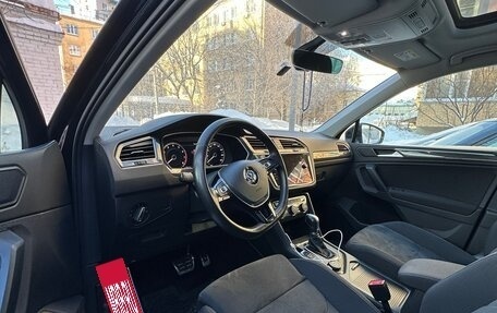 Volkswagen Tiguan II, 2018 год, 3 500 000 рублей, 10 фотография