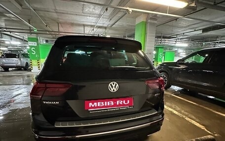 Volkswagen Tiguan II, 2018 год, 3 500 000 рублей, 15 фотография