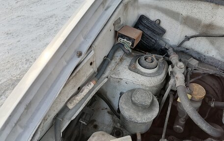 Nissan Cube II, 2000 год, 200 000 рублей, 9 фотография