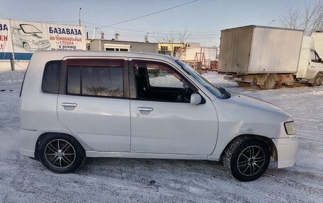 Nissan Cube II, 2000 год, 200 000 рублей, 15 фотография