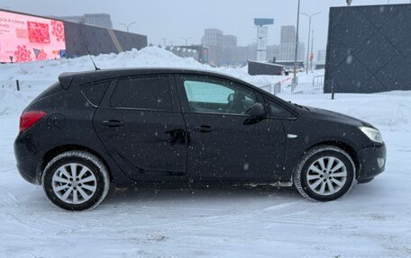 Opel Astra J, 2011 год, 4 фотография