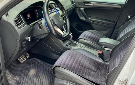 Volkswagen Tiguan II, 2021 год, 4 700 000 рублей, 8 фотография