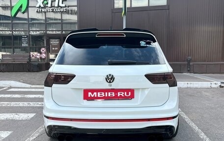 Volkswagen Tiguan II, 2021 год, 4 700 000 рублей, 3 фотография