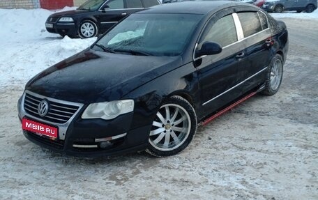 Volkswagen Passat B6, 2005 год, 560 000 рублей, 1 фотография