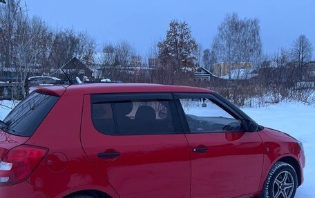 Skoda Fabia II, 2010 год, 370 000 рублей, 2 фотография