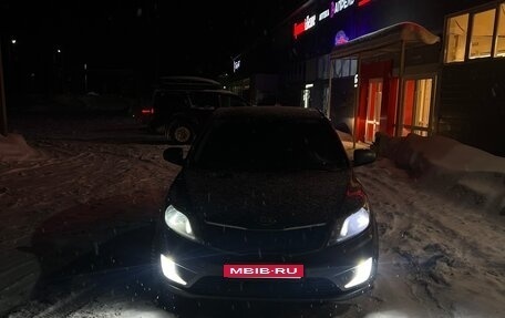 KIA Rio III рестайлинг, 2013 год, 900 000 рублей, 1 фотография