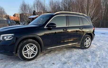 Mercedes-Benz GLB, 2022 год, 2 450 000 рублей, 5 фотография