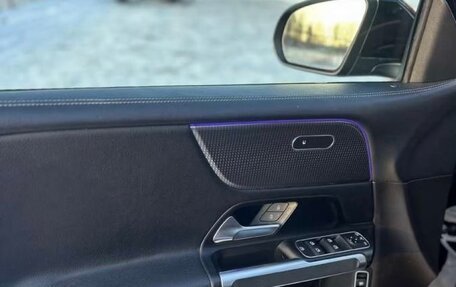 Mercedes-Benz GLB, 2022 год, 2 450 000 рублей, 10 фотография