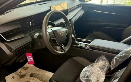 Toyota Camry, 2025 год, 4 300 000 рублей, 4 фотография