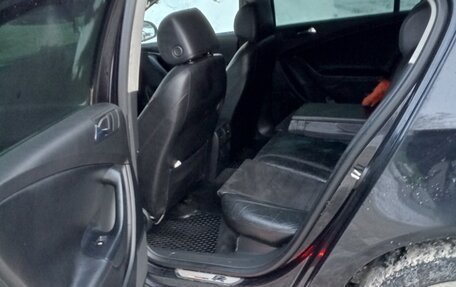 Volkswagen Passat B6, 2005 год, 560 000 рублей, 10 фотография