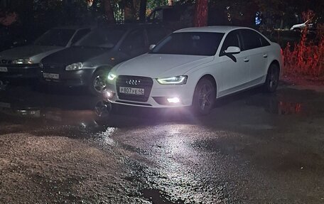 Audi A4, 2013 год, 1 370 000 рублей, 2 фотография