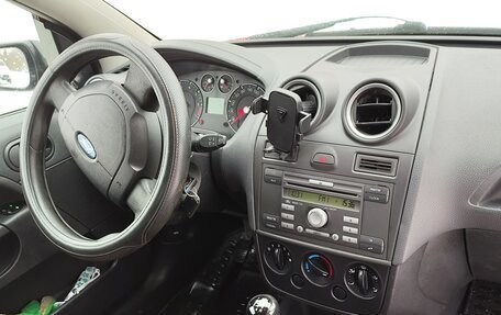 Ford Fiesta, 2007 год, 450 000 рублей, 5 фотография