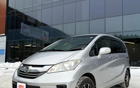 Honda Freed I, 2016 год, 1 329 000 рублей, 2 фотография