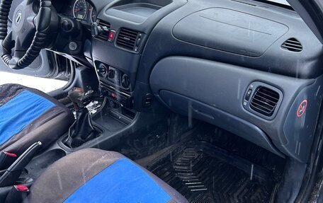 Nissan Almera, 2005 год, 240 000 рублей, 22 фотография