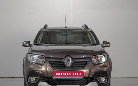 Renault Sandero II рестайлинг, 2020 год, 1 369 000 рублей, 2 фотография